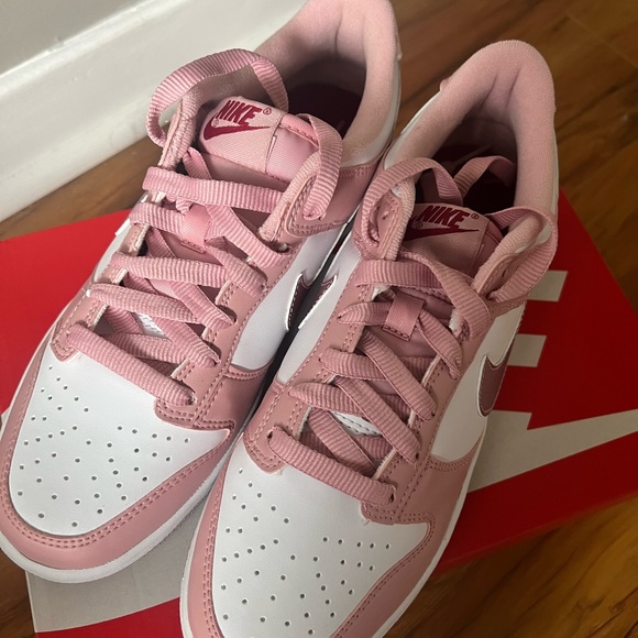 Pink Velvet Nike Dunk Low’s - Picture 3 of 5